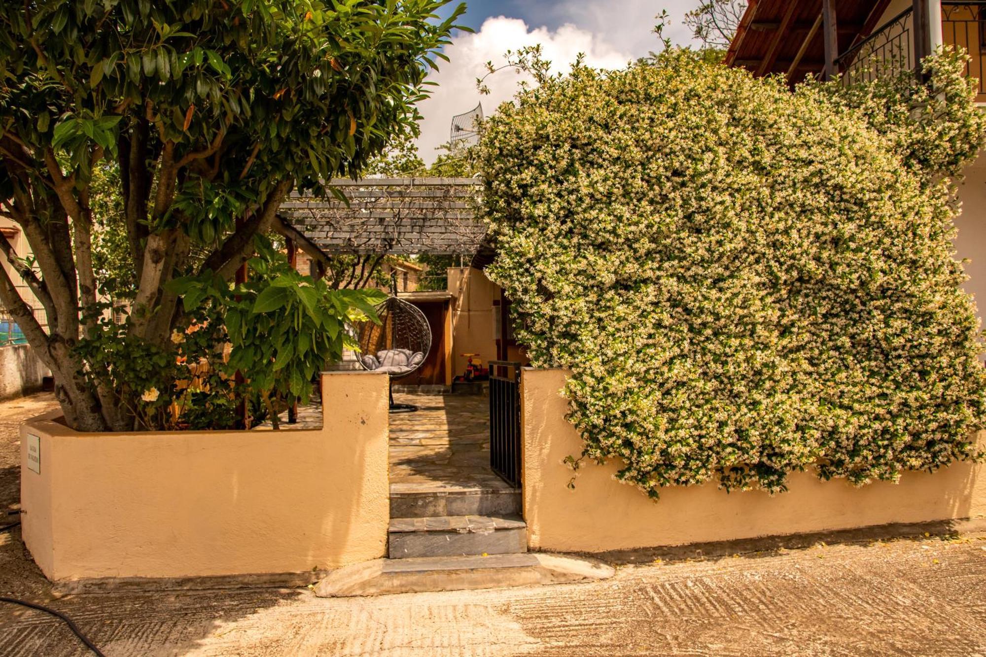La Casa De Vacation Villa Lafkos Dış mekan fotoğraf